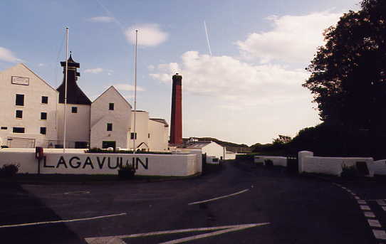 Lagavulin: Einfahrt