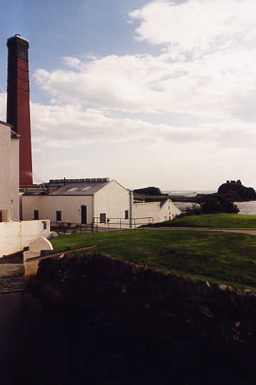 Lagavulin - Bucht mit Duniveg Castle