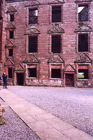 Caerlaverock Castle - Nithdale Lodging