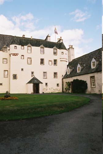 Flügel mit dem Banquettsaal und der Gästezimmer