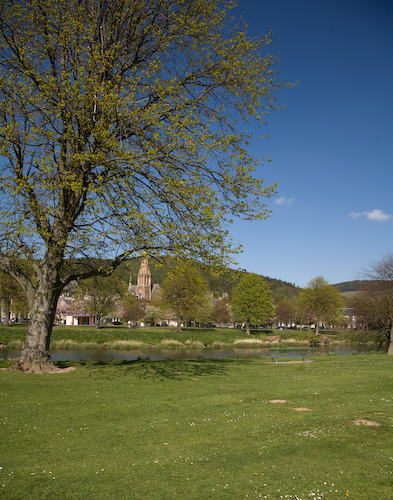 Peebles - Blick zur Leckie Memorial Church 